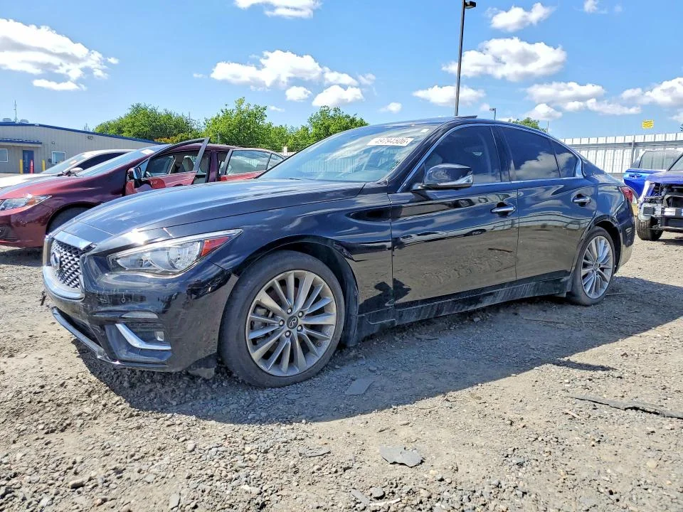 2021 Infiniti Q50