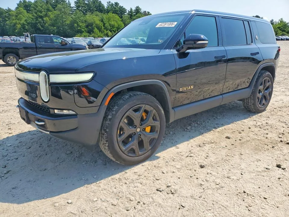2023 Rivian R1S