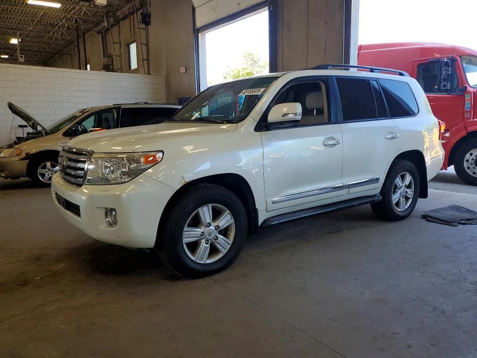 2014 Toyota Land Cruiser
