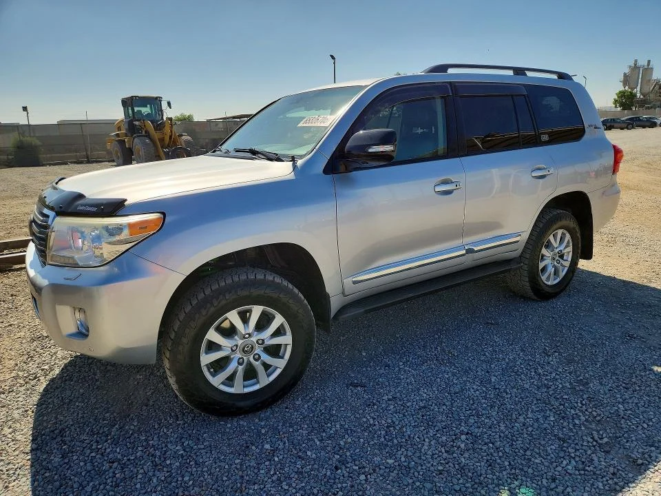 2013 Toyota Land Cruiser