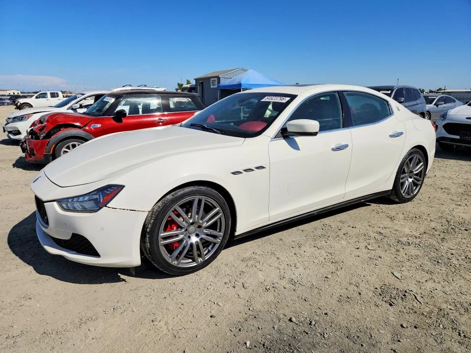 2014 Maserati Ghibli