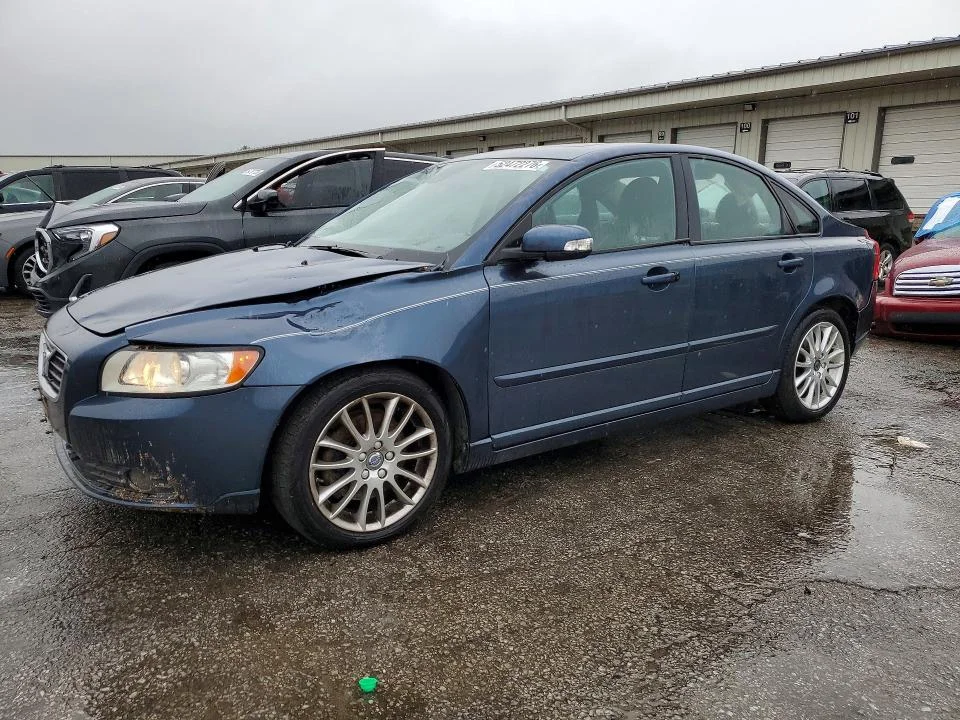 2010 Volvo S40