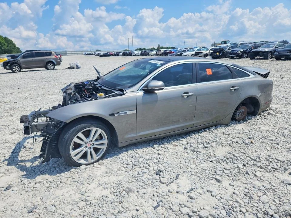 2017 Jaguar Xjl