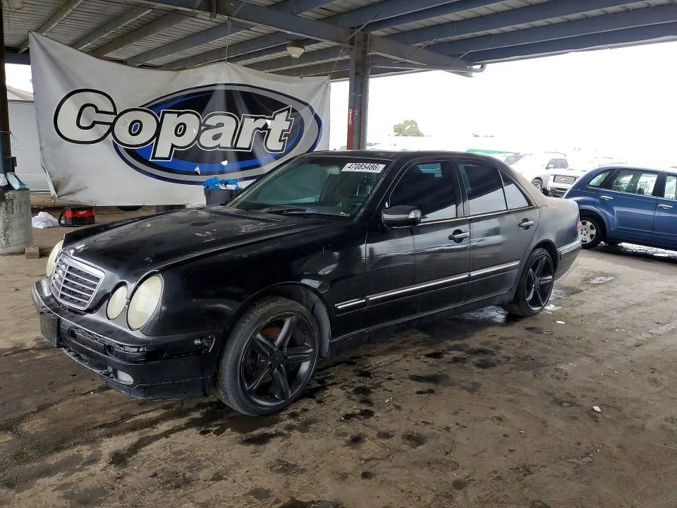2001 Mercedes-Benz E