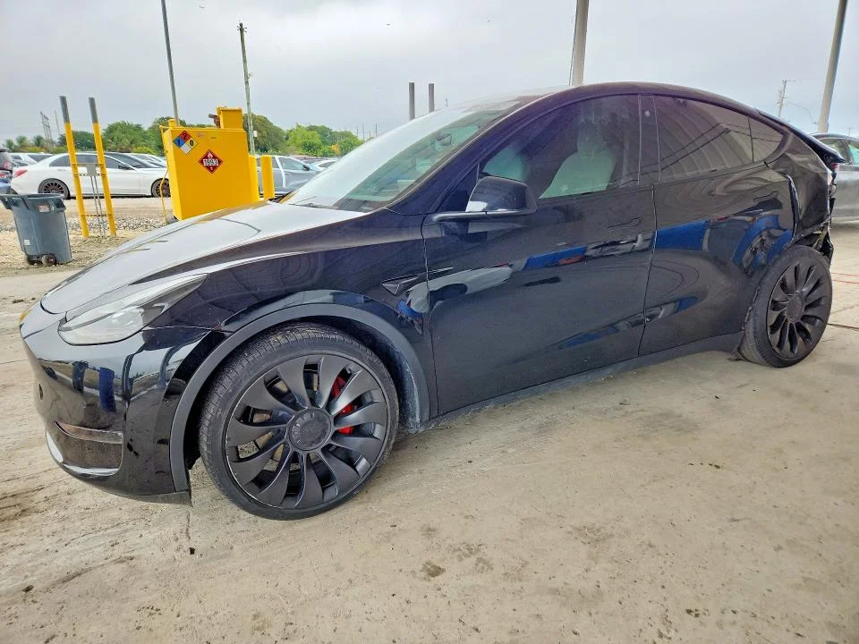 2022 Tesla Model Y Performance
