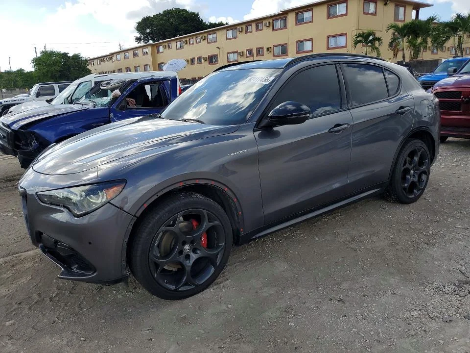 2024 Alfa Romeo Stelvio