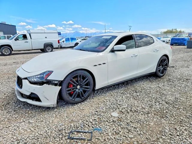 2015 Maserati Ghibli