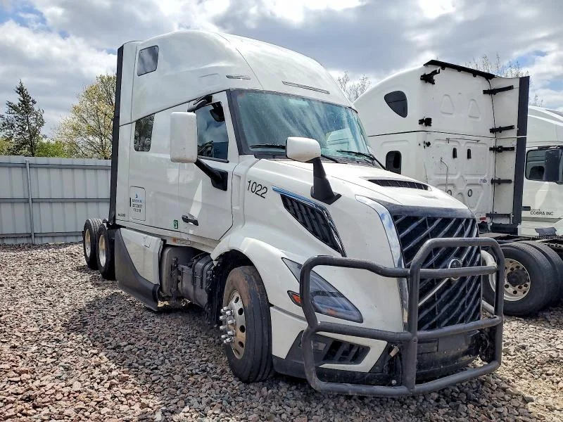 2026 Volvo Vnl
