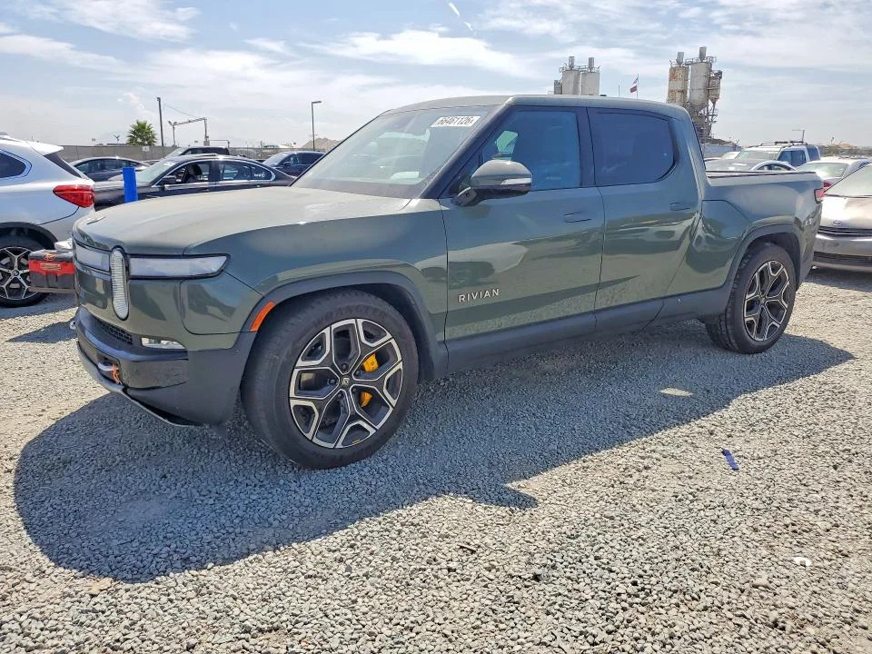 2022 Rivian R1T