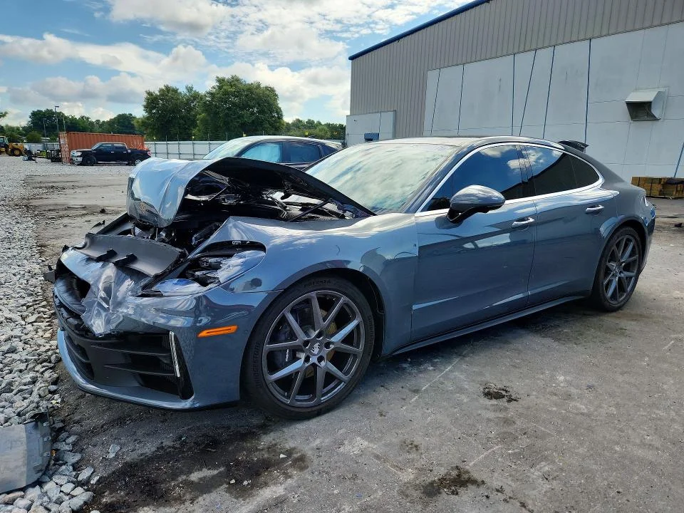 2025 Porsche Panamera
