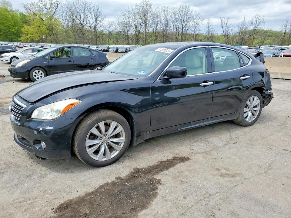 2011 Infiniti M37