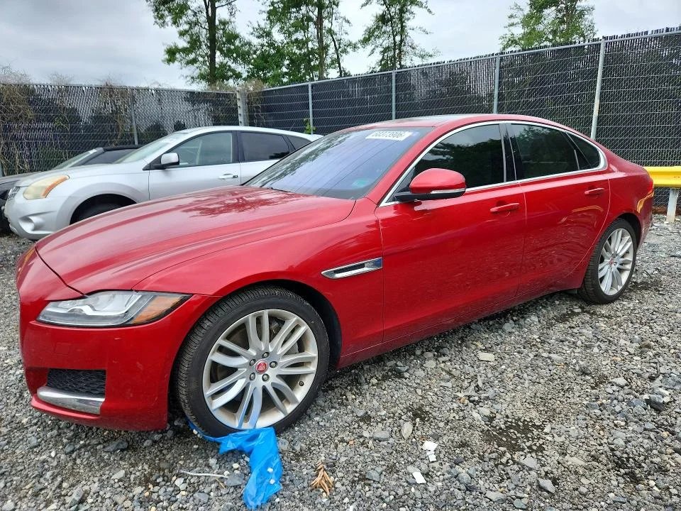 2017 Jaguar Xf