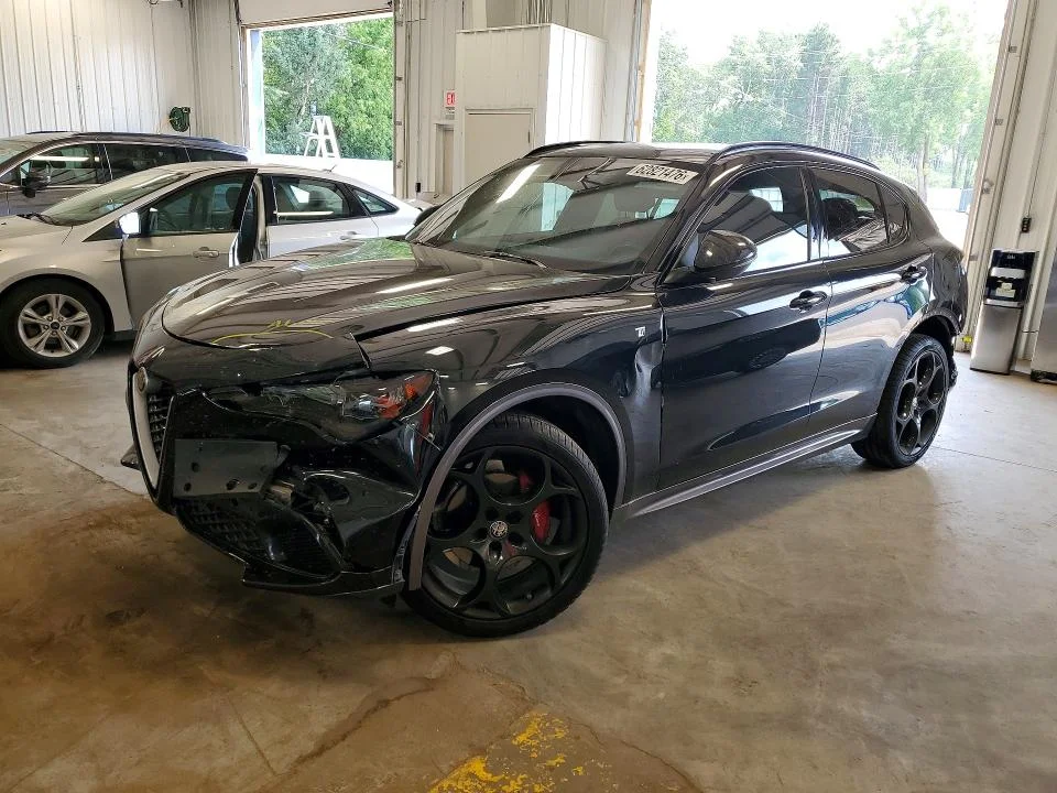 2024 Alfa Romeo Stelvio