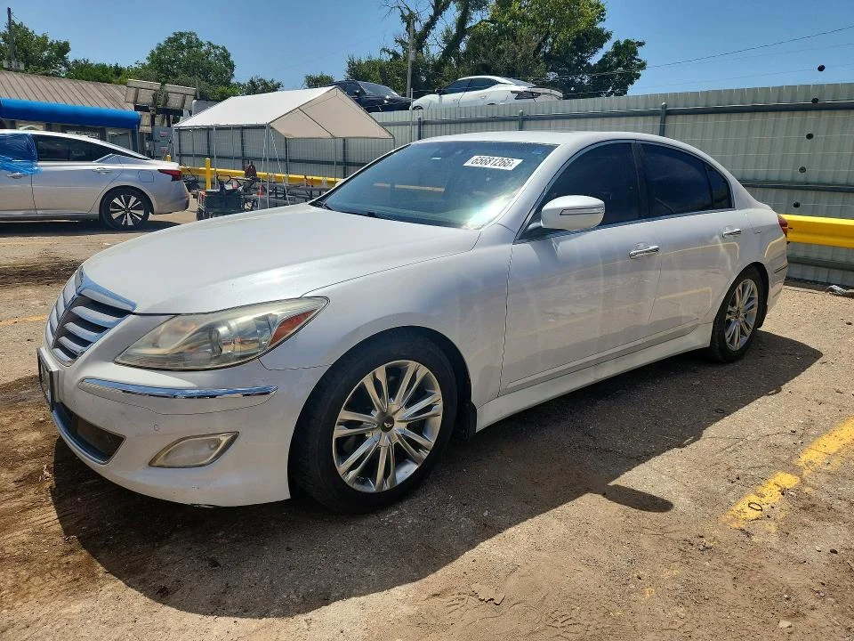 2013 Hyundai Genesis