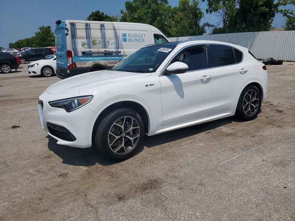 2021 Alfa Romeo Stelvio