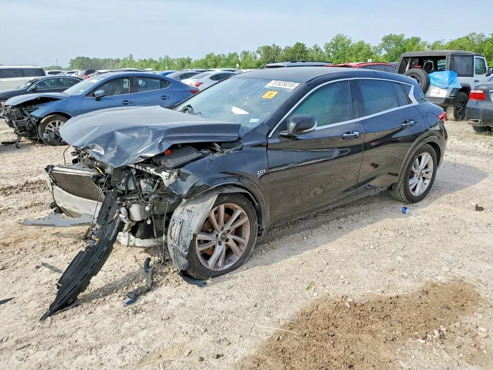 2017 Infiniti Qx30
