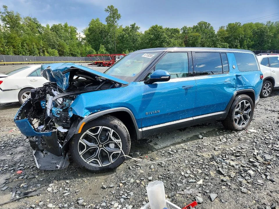 2026 Rivian R1S
