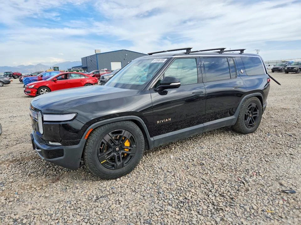 2023 Rivian R1S
