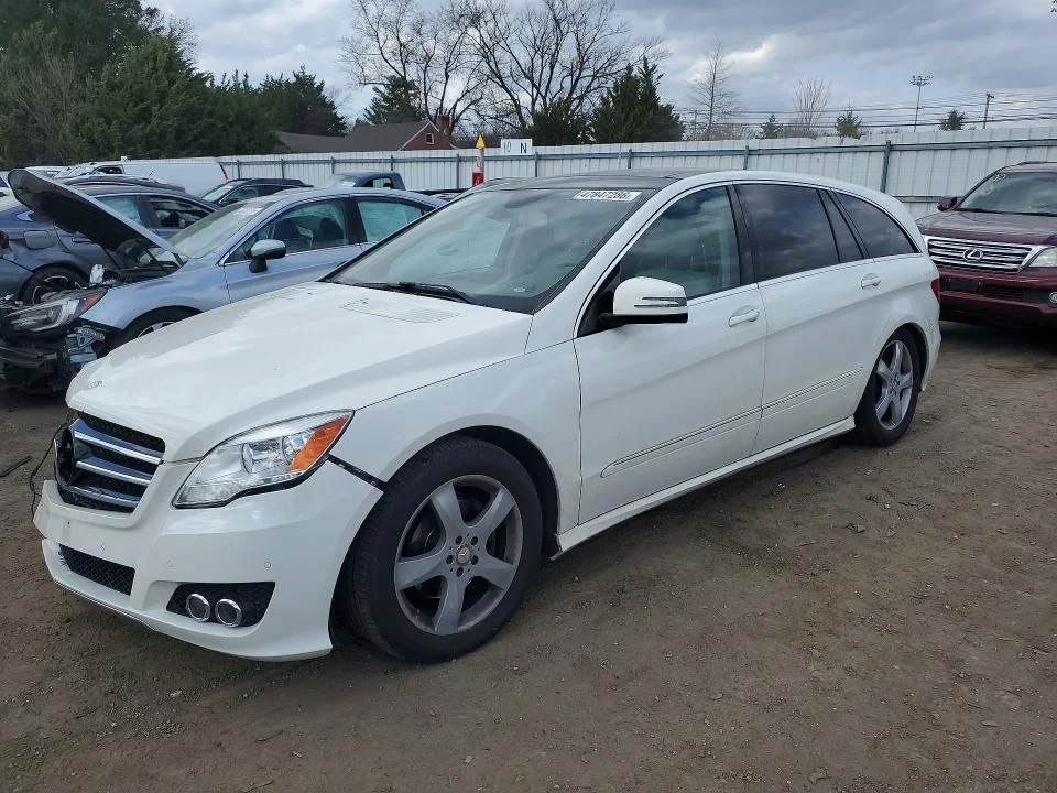 2011 Mercedes-Benz R