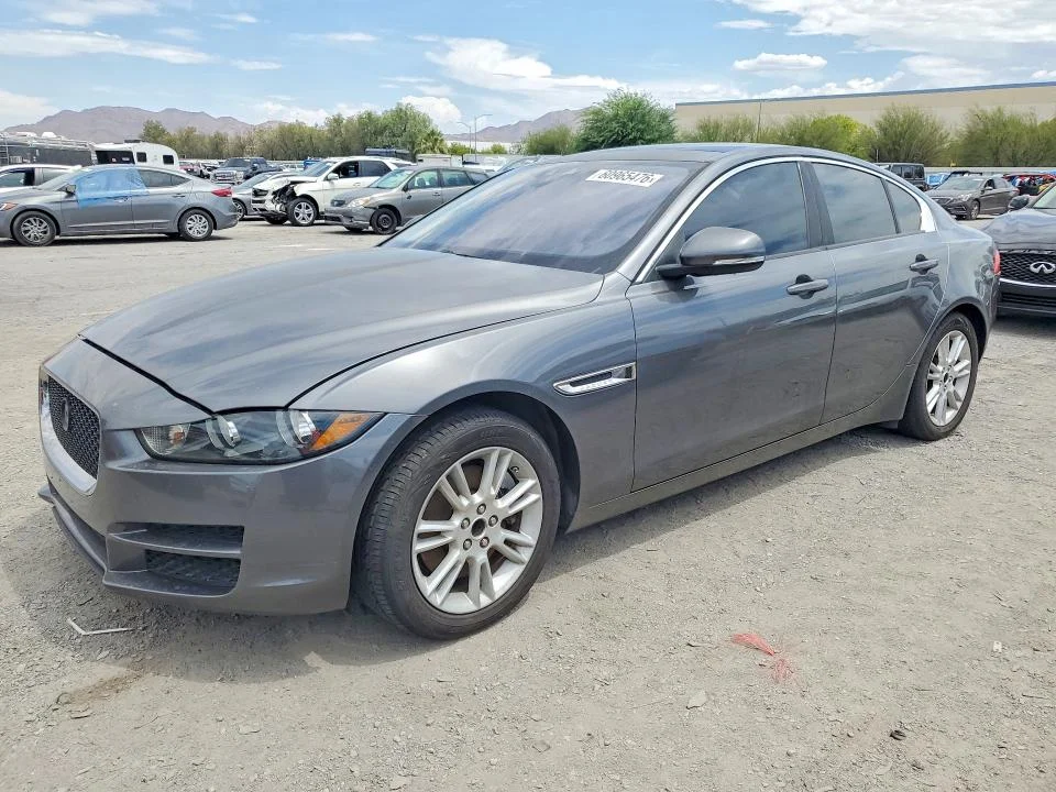 2017 Jaguar Xe