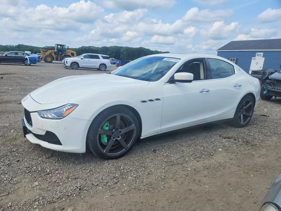 2014 Maserati Ghibli