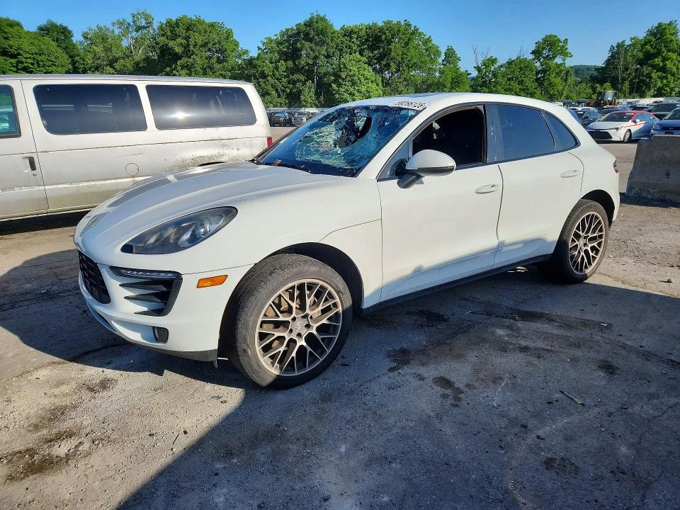 2018 Porsche Macan