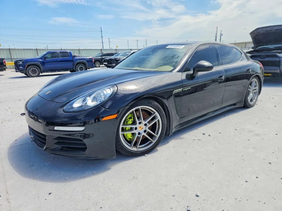2016 Porsche Panamera
