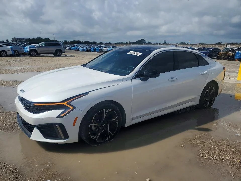 2025 Kia K5