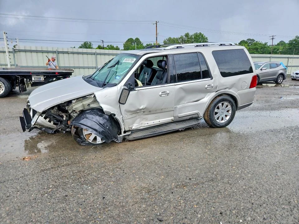 2003 Lincoln Navigator