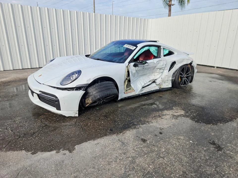 2021 Porsche 911
