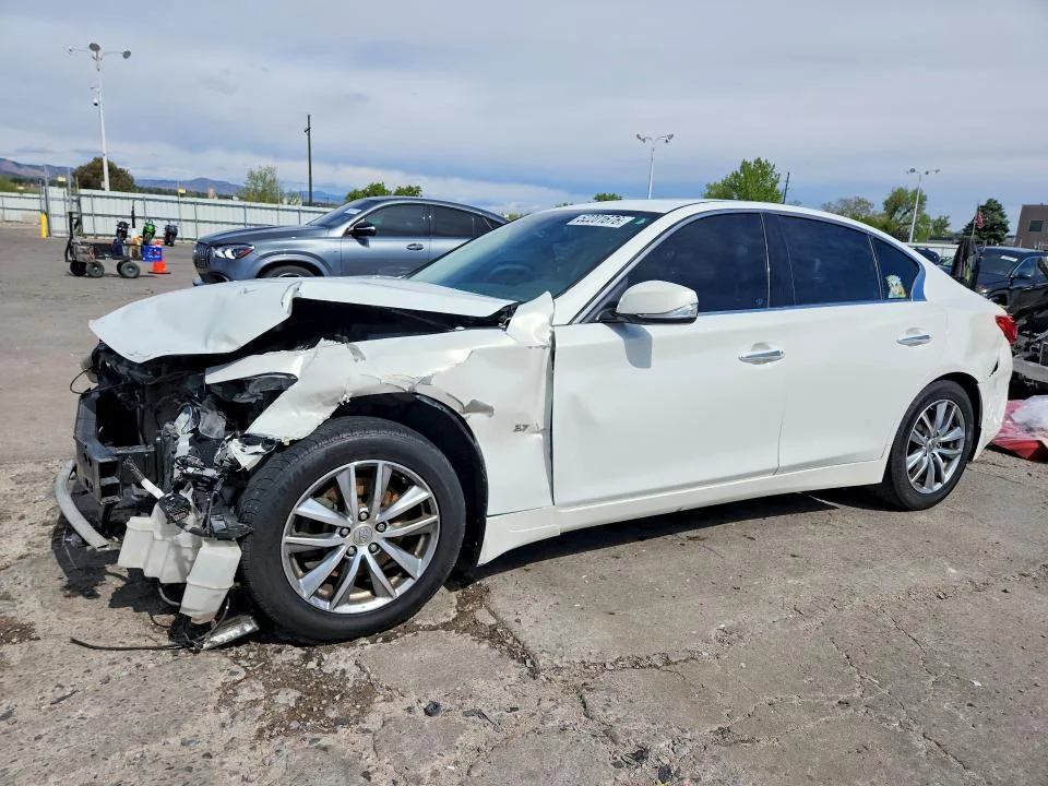 2014 Infiniti Q50