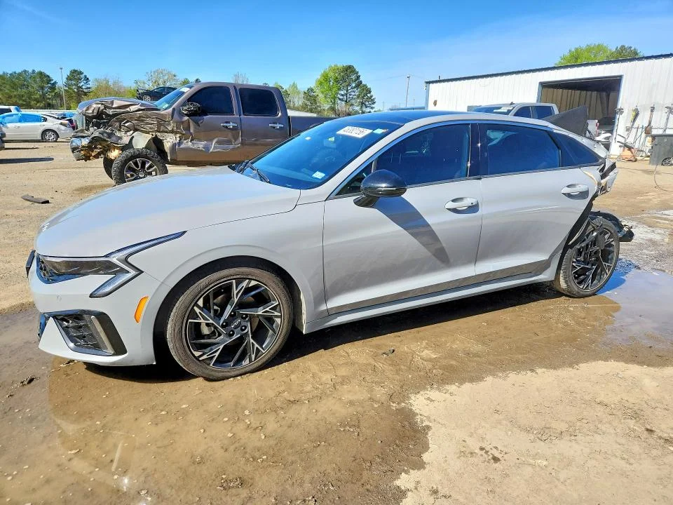 2025 Kia K5