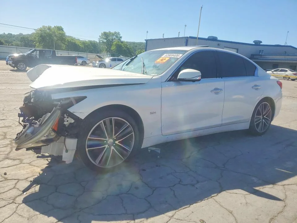 2016 Infiniti Q50