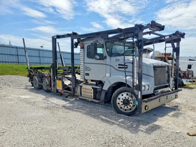 2014 Volvo Vah