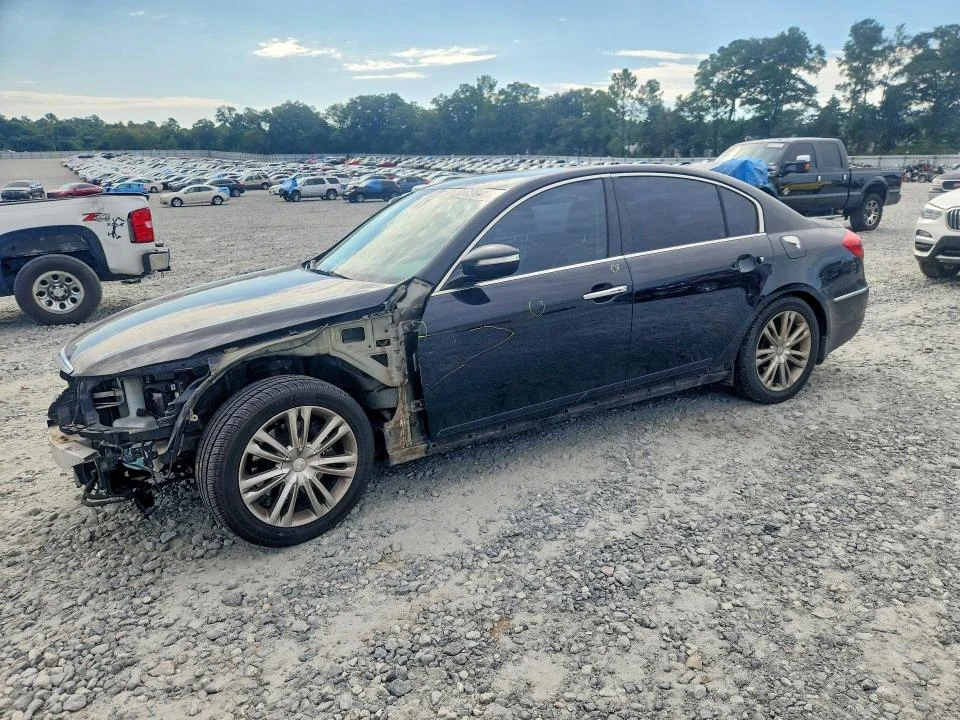 2013 Hyundai Genesis