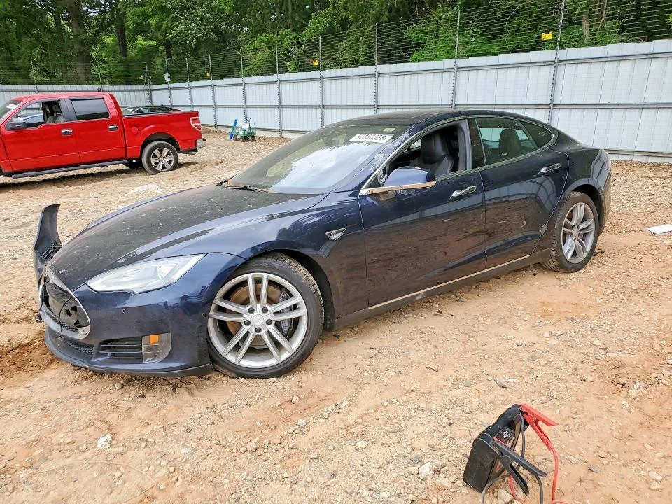 2015 Tesla Model S