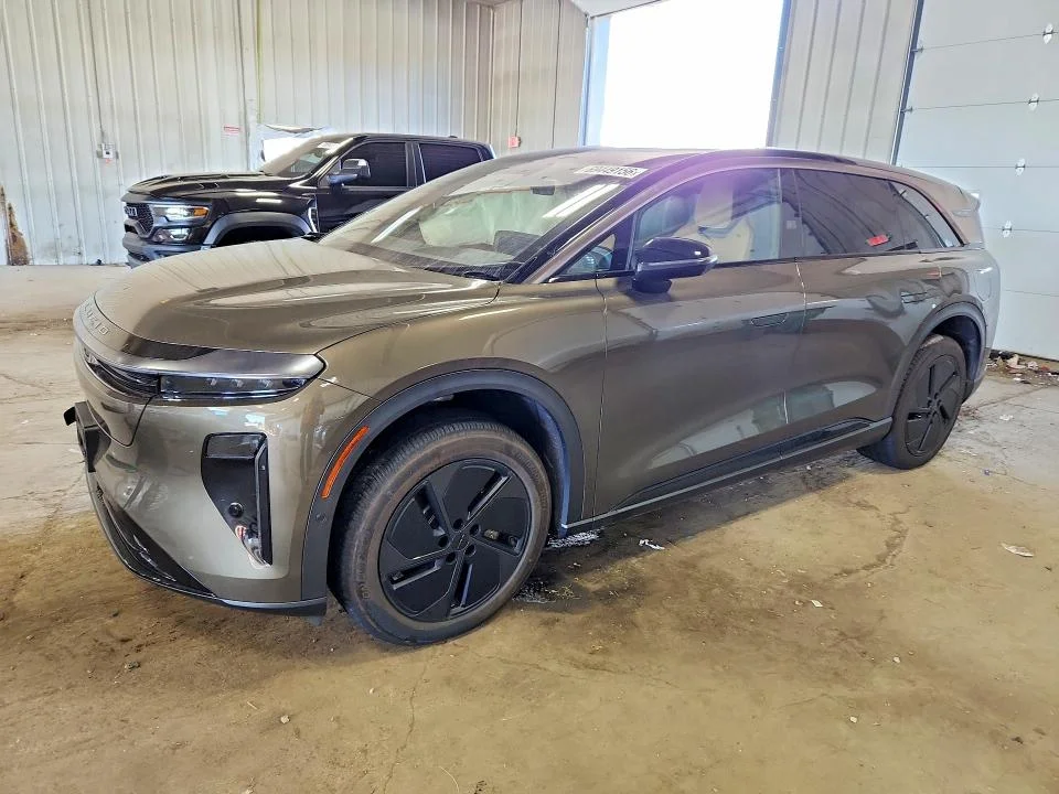 2026 Lucid Motors Gravity