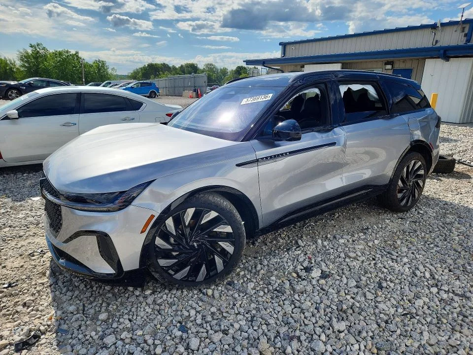 2025 Lincoln Nautilus
