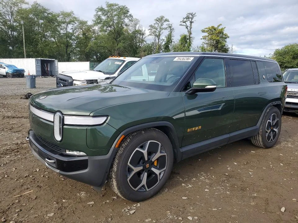 2023 Rivian R1S