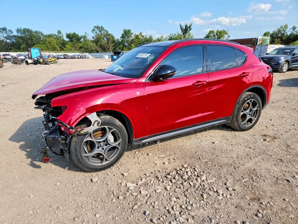 2022 Alfa Romeo Stelvio