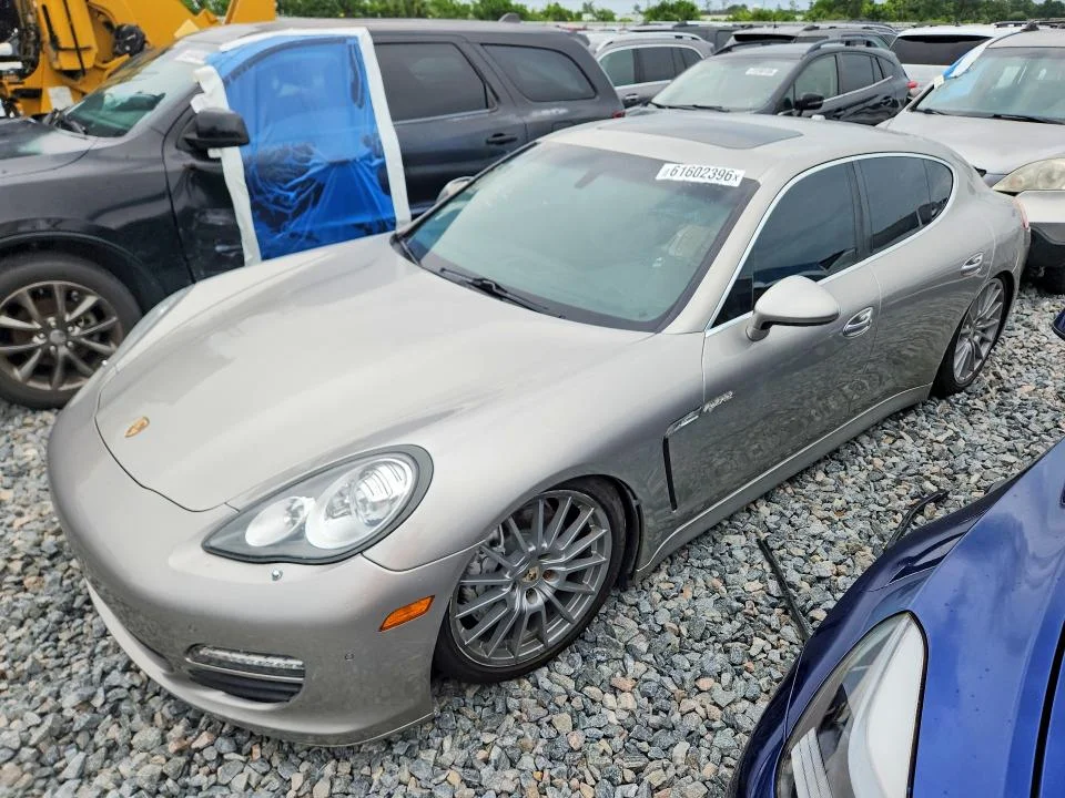 2012 Porsche Panamera