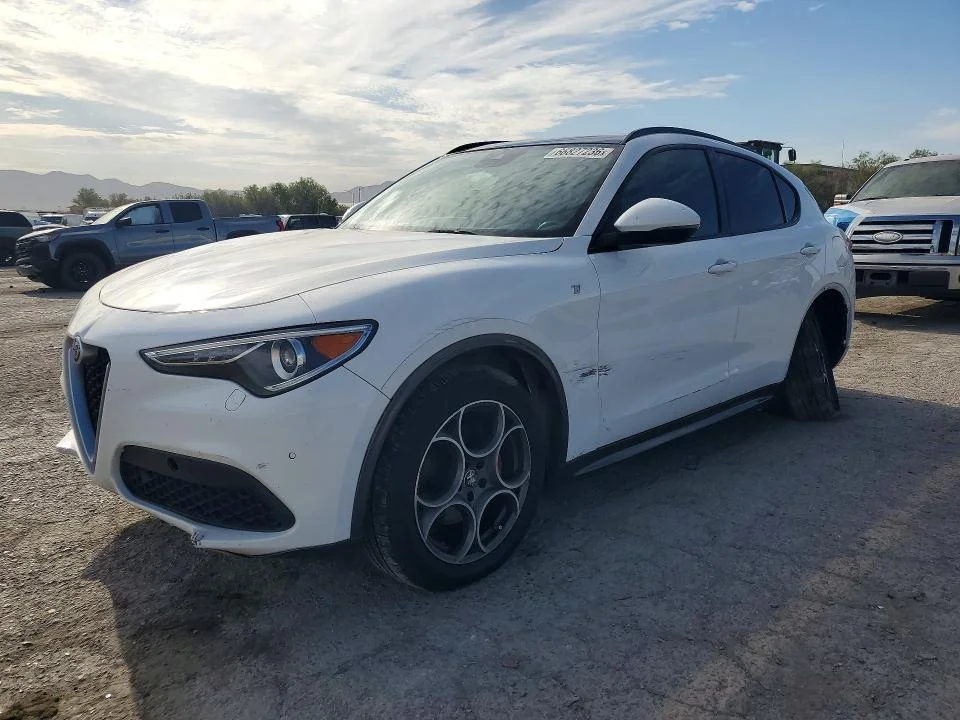 2023 Alfa Romeo Stelvio