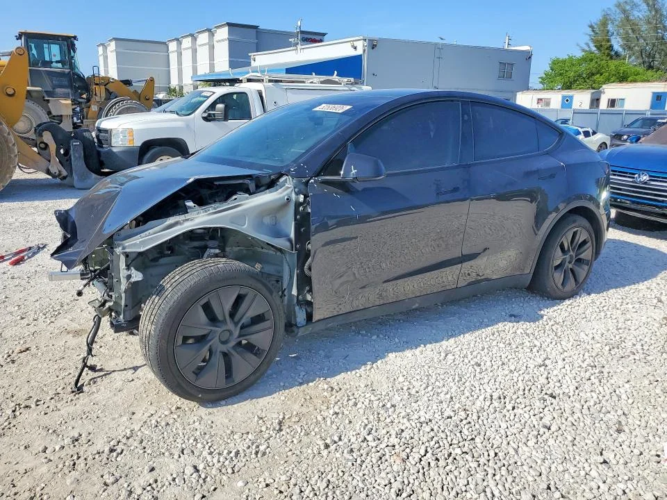 2025 Tesla Model Y