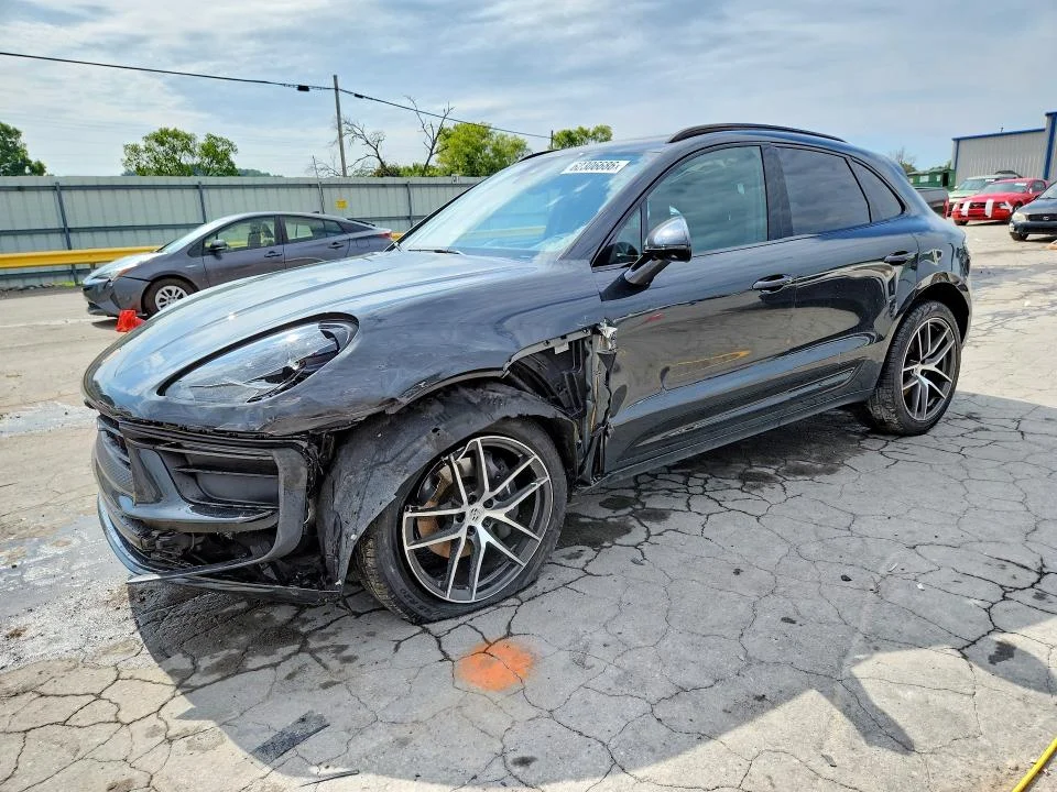 2025 Porsche Macan