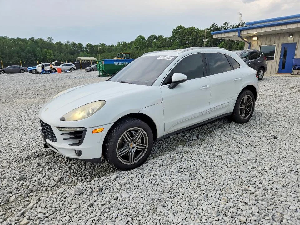2016 Porsche Macan