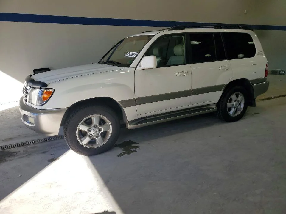 2004 Toyota Land Cruiser