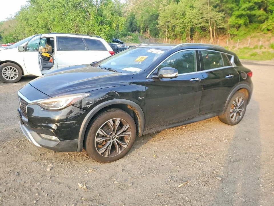 2017 Infiniti Qx30