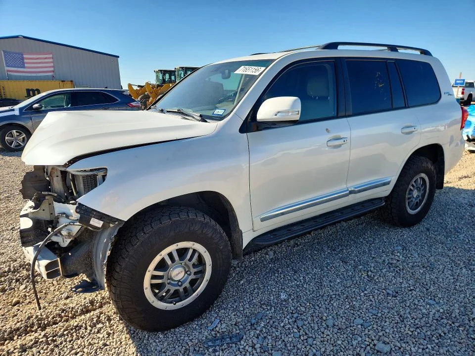 2013 Toyota Land Cruiser
