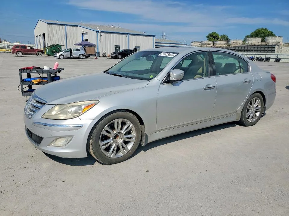 2013 Hyundai Genesis