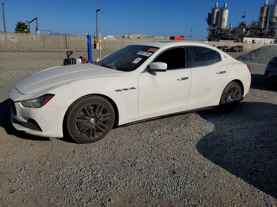 2015 Maserati Ghibli